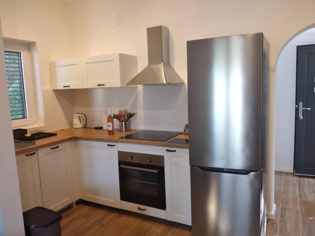 Apartmani Luni Премантура Экстерьер фото