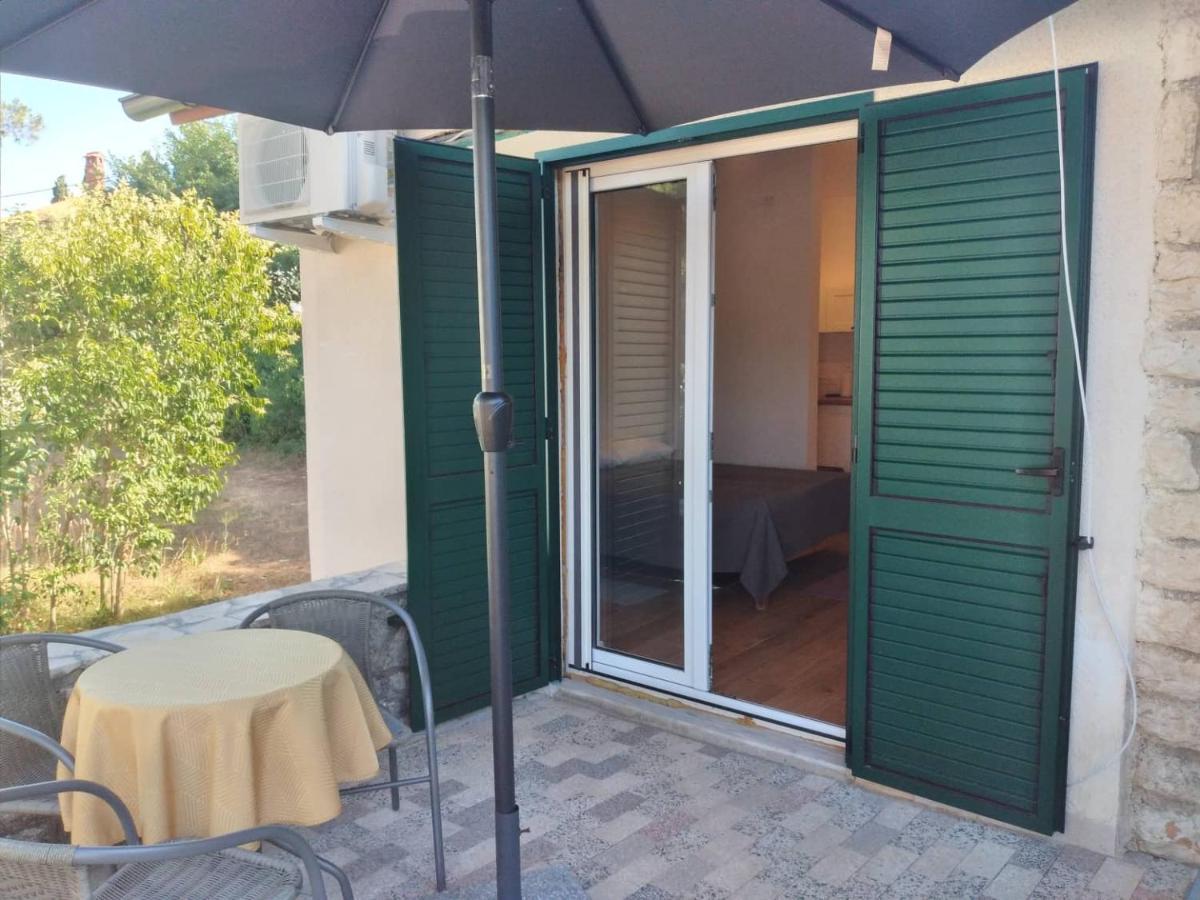Apartmani Luni Премантура Экстерьер фото